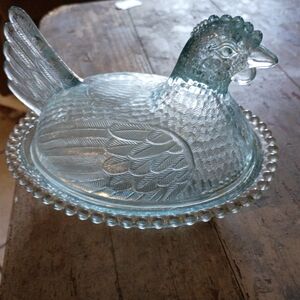 Indiana Glass Clear Hen on Nest Dish